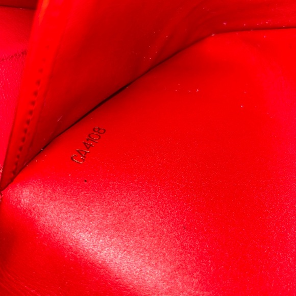 ❌SOLD❌Louis Vuitton Monogram Coquelicot flower lock wallet Box, ribbon &Dust bag - Picture 4 of 16